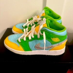 Size 5Youth boys Air Jordans